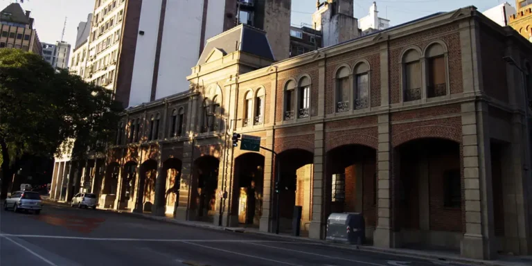 carriage market