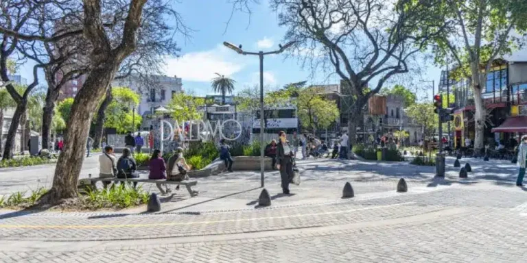 Plaza Serrano